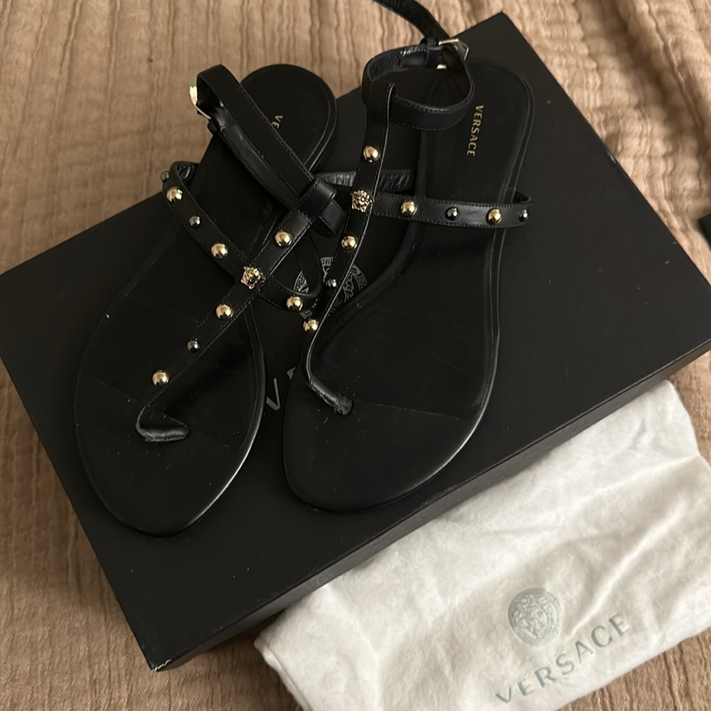 Authentic Versace sandals - Picture 3 of 4